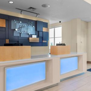 Holiday Inn Express & Suites Leander, An Ihg Hotel